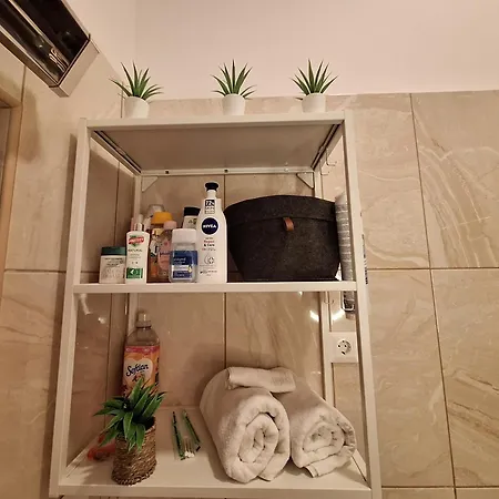 Vibe Apartment, Downtown, Free Parking Appartement *