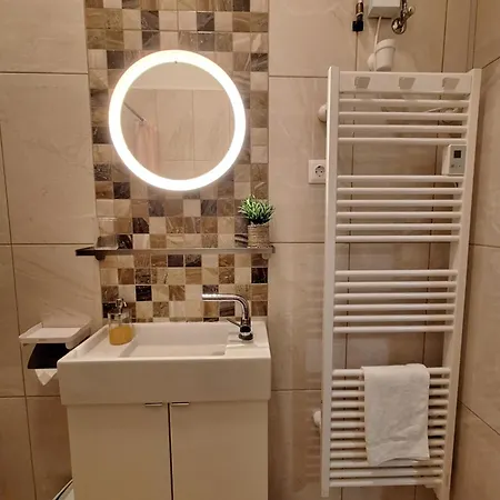 Vibe Apartment, Downtown, Free Parking Budapesta