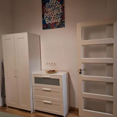 Vibe Apartment, Downtown, Free Parking *