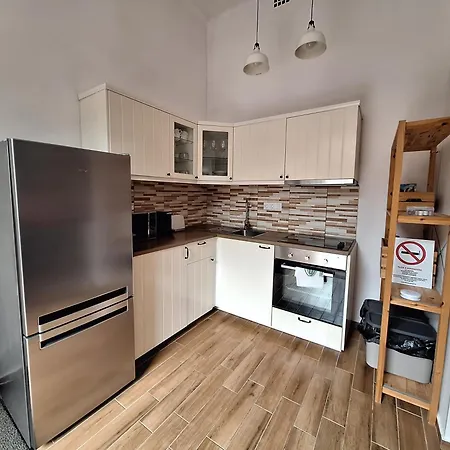 Vibe Apartment, Downtown, Free Parking Apartamento