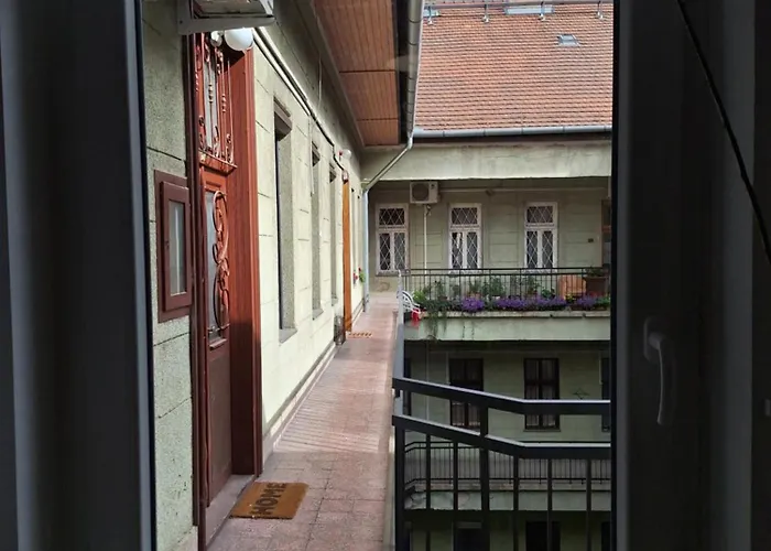 Vibe Apartment, Downtown, Free Parking بودابست